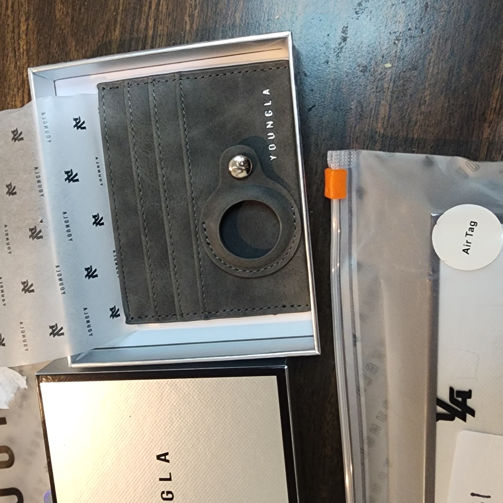 YoungLA Gray Card Holder with Airtag Holder